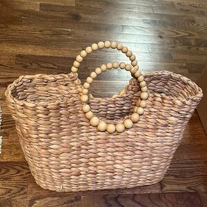 Natural Woven Tote Bag with Wooden Handles